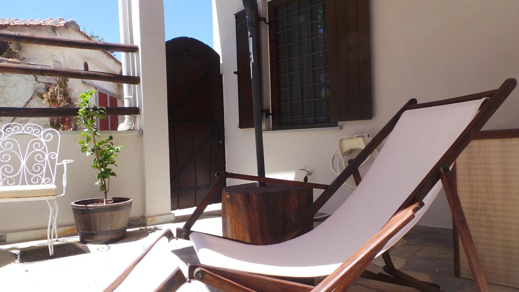 Marousos Central Guesthouse Portariá Exteriör bild